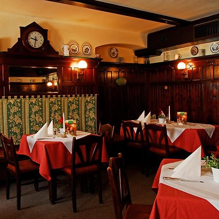 Gasthof Hotel Zweimueller Grieskirchen Buitenkant foto